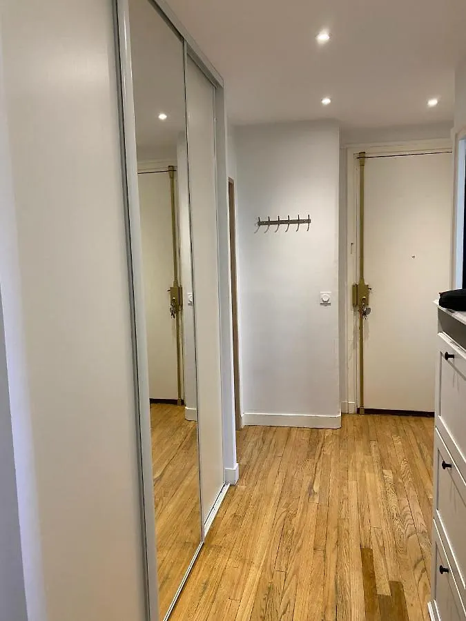 Grand F2 Vue Sur La Maison De Georges Brassens Apartman Párizs