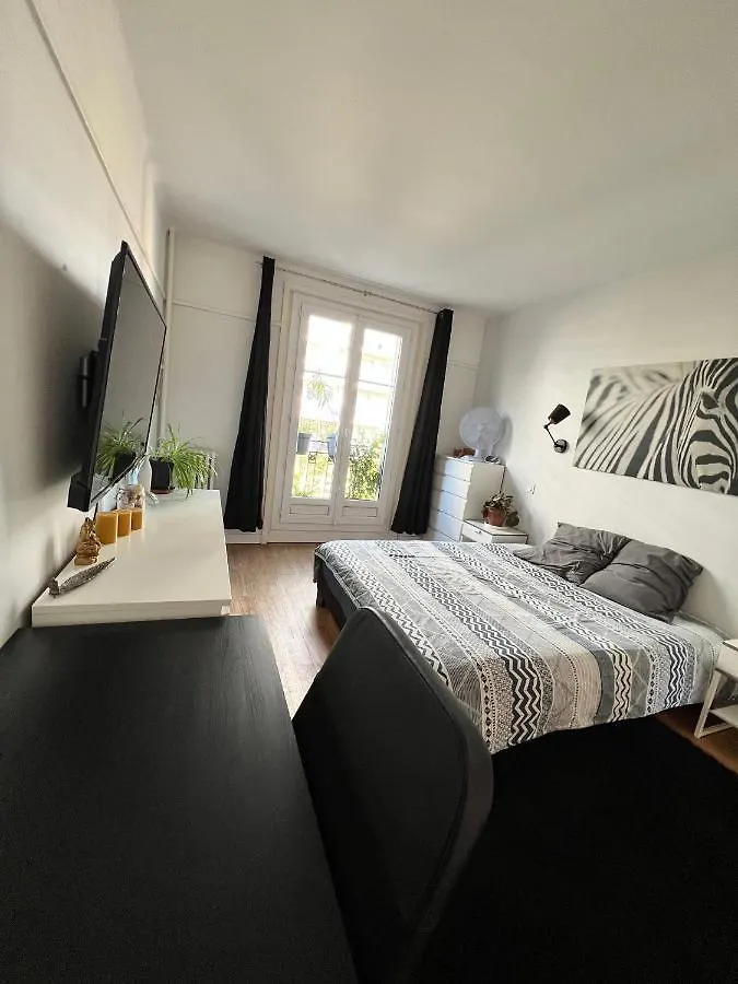 Grand F2 Vue Sur La Maison De Georges Brassens Apartman Párizs